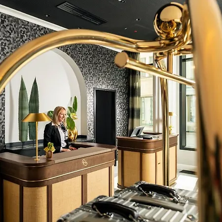 Szálloda Schillerhof, 4*