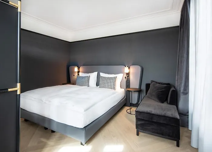 Hotel Schillerhof, 4*